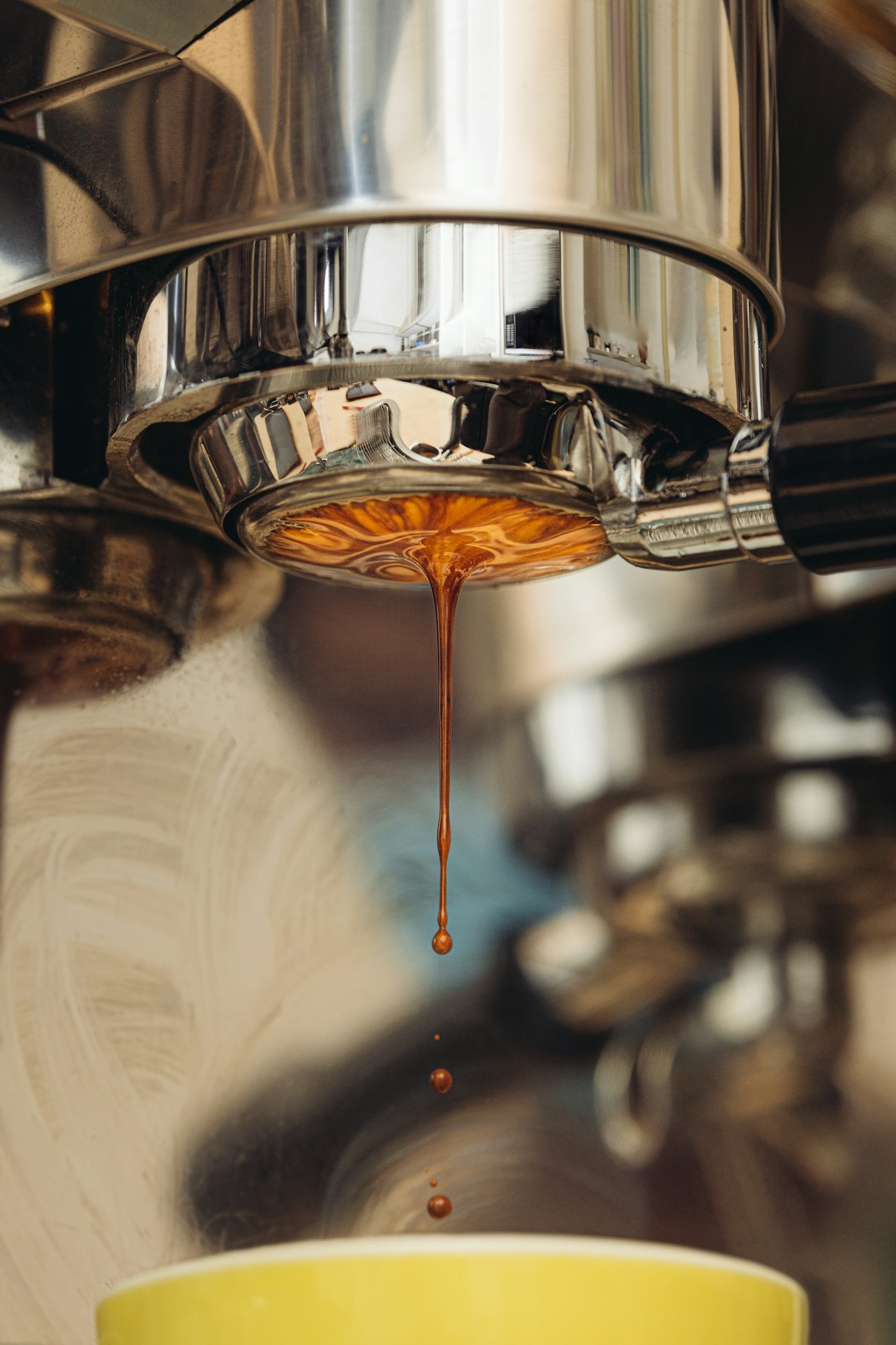 De'Longhi vs Philips : quelle machine à grain choisir ?